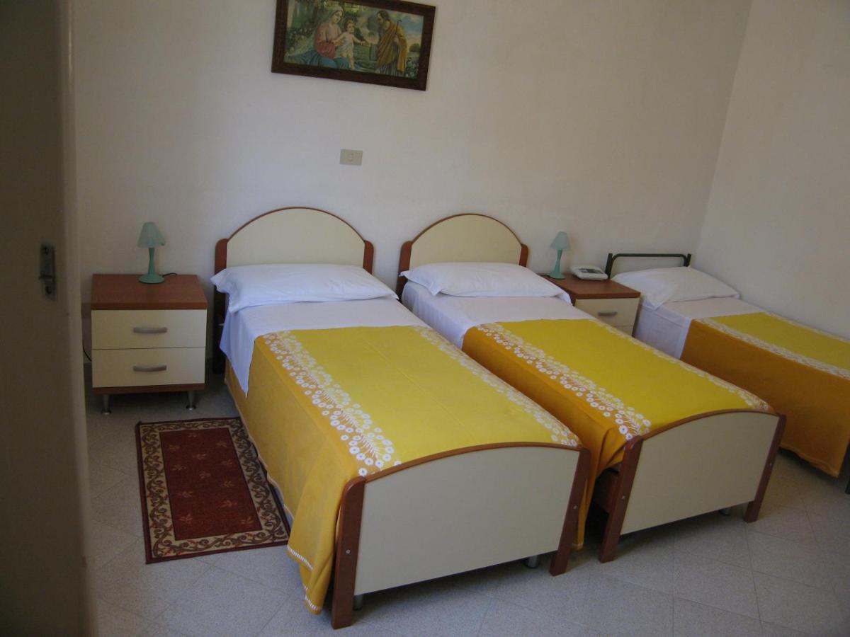 Albergo Natucci มอนเตกาตินี แตร์เม ภายนอก รูปภาพ
