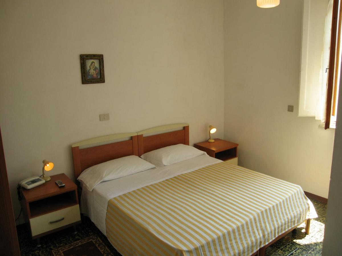 Albergo Natucci มอนเตกาตินี แตร์เม ภายนอก รูปภาพ