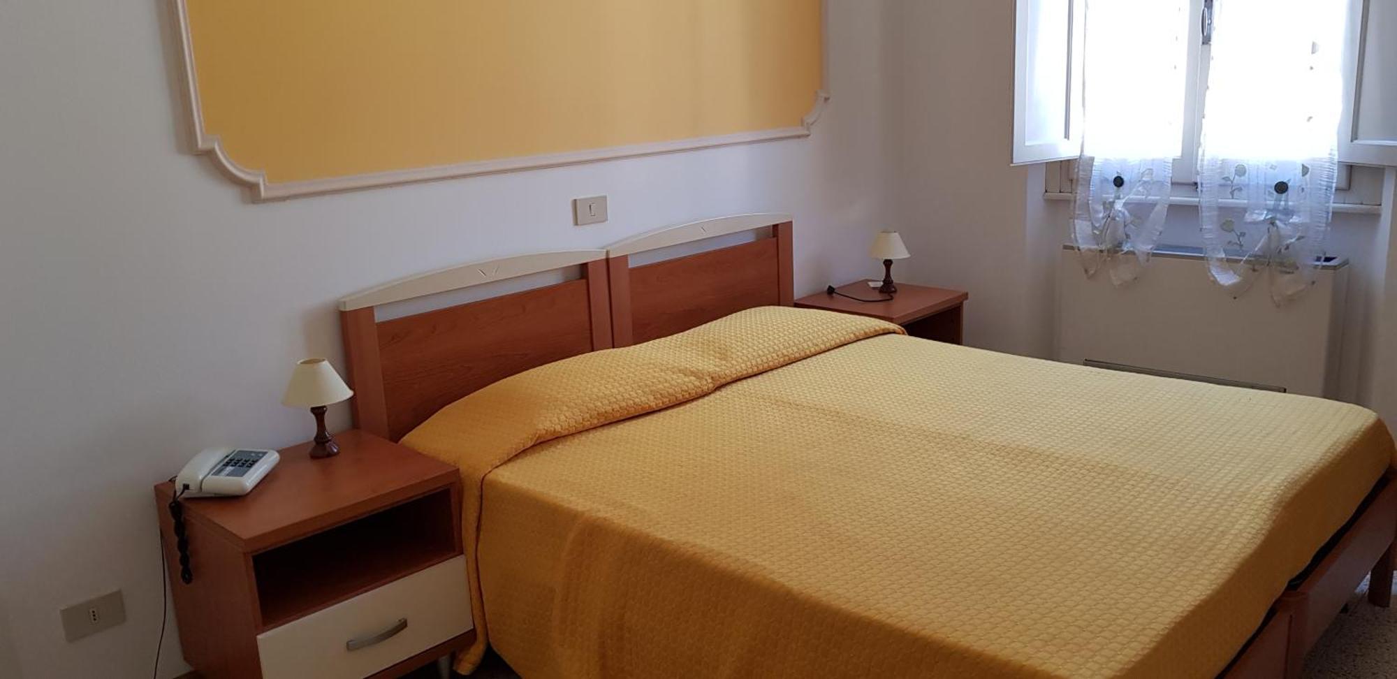 Albergo Natucci มอนเตกาตินี แตร์เม ภายนอก รูปภาพ