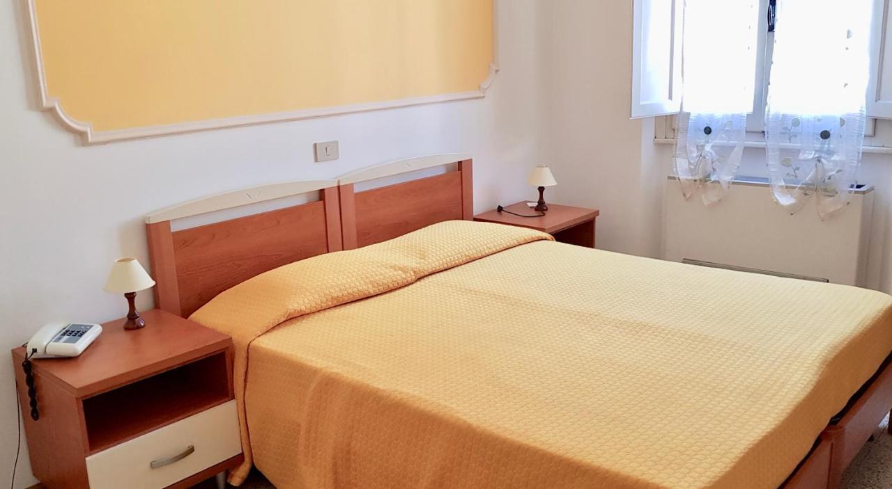 Albergo Natucci มอนเตกาตินี แตร์เม ภายนอก รูปภาพ