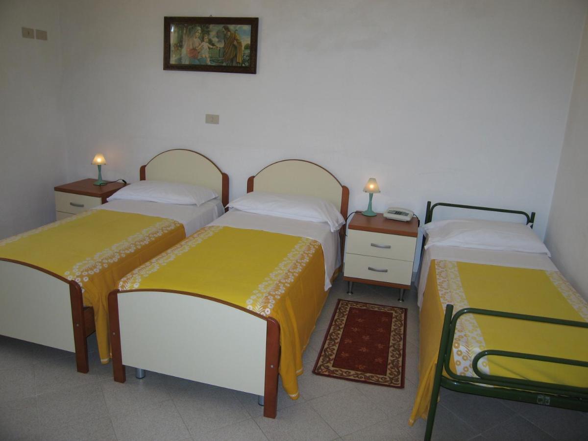 Albergo Natucci มอนเตกาตินี แตร์เม ภายนอก รูปภาพ